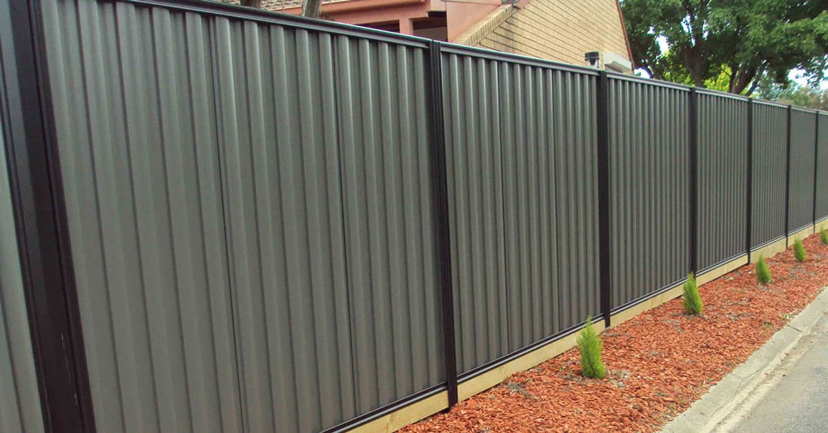 Ini Kelebihan dan Kekurangan Pagar Baja Ringan yang Wajib Diketahui