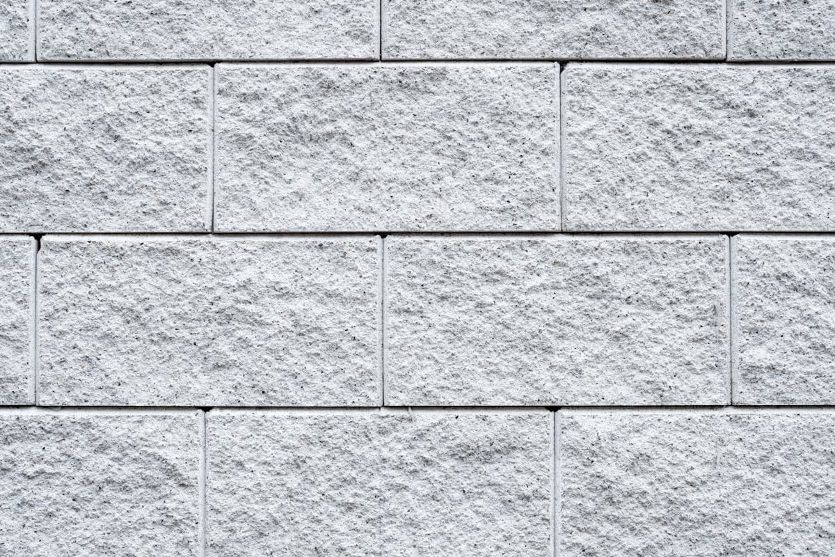 Batako Putih: Kelebihan dan Pilihan Terbaik untuk Konstruksi