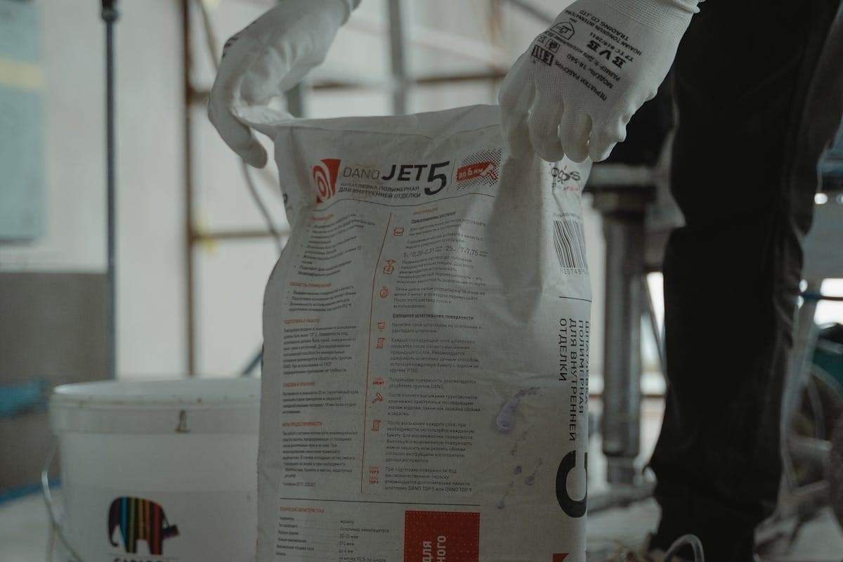 Semen Putih: Estetika dan Kekuatan untuk Konstruksi Anda