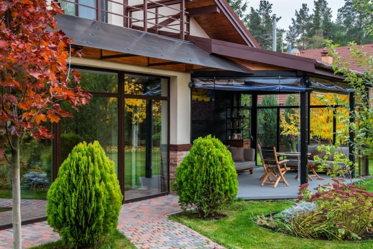 teras rumah minimalis